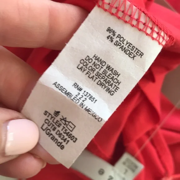 GAZE womens L spaghetti strap ruched red top NEW stretchy fabric - Picture 7 of 15